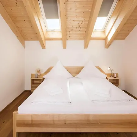 Bergblick Dachgeschoss Apartamento